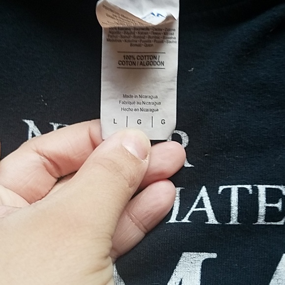 Large Pink Floyd Shirt - Picture 2 of 3